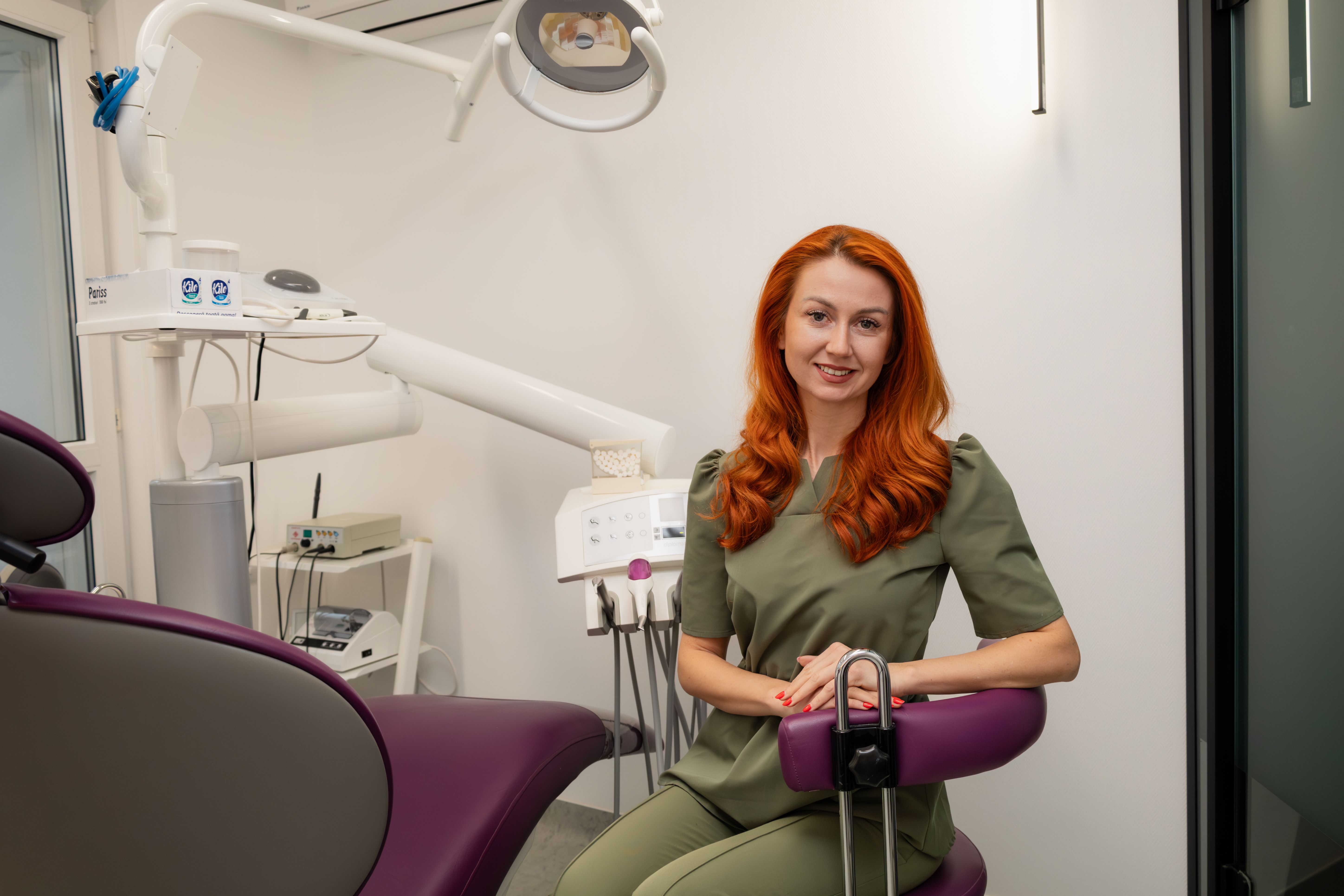 Dr. Andreea Moldovan - Despre mine - Medic specialist parodontolog